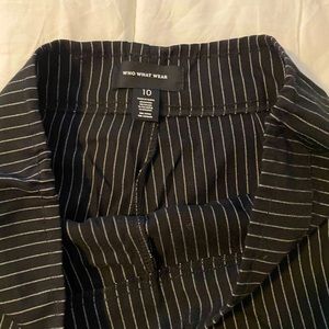 Black Striped Womens Pants size 10 / M